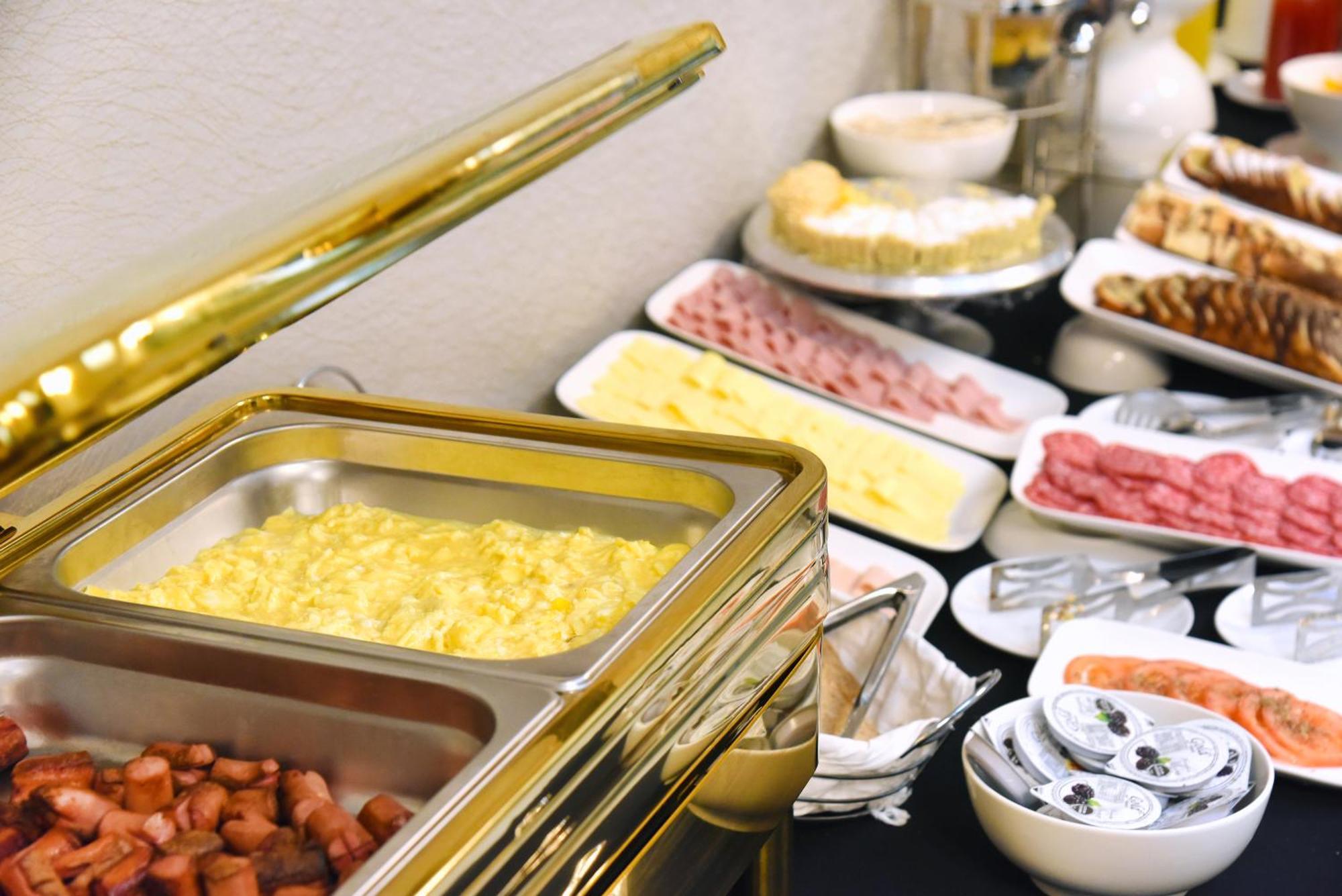Hotel Hw Express 圣地亚哥 外观 照片